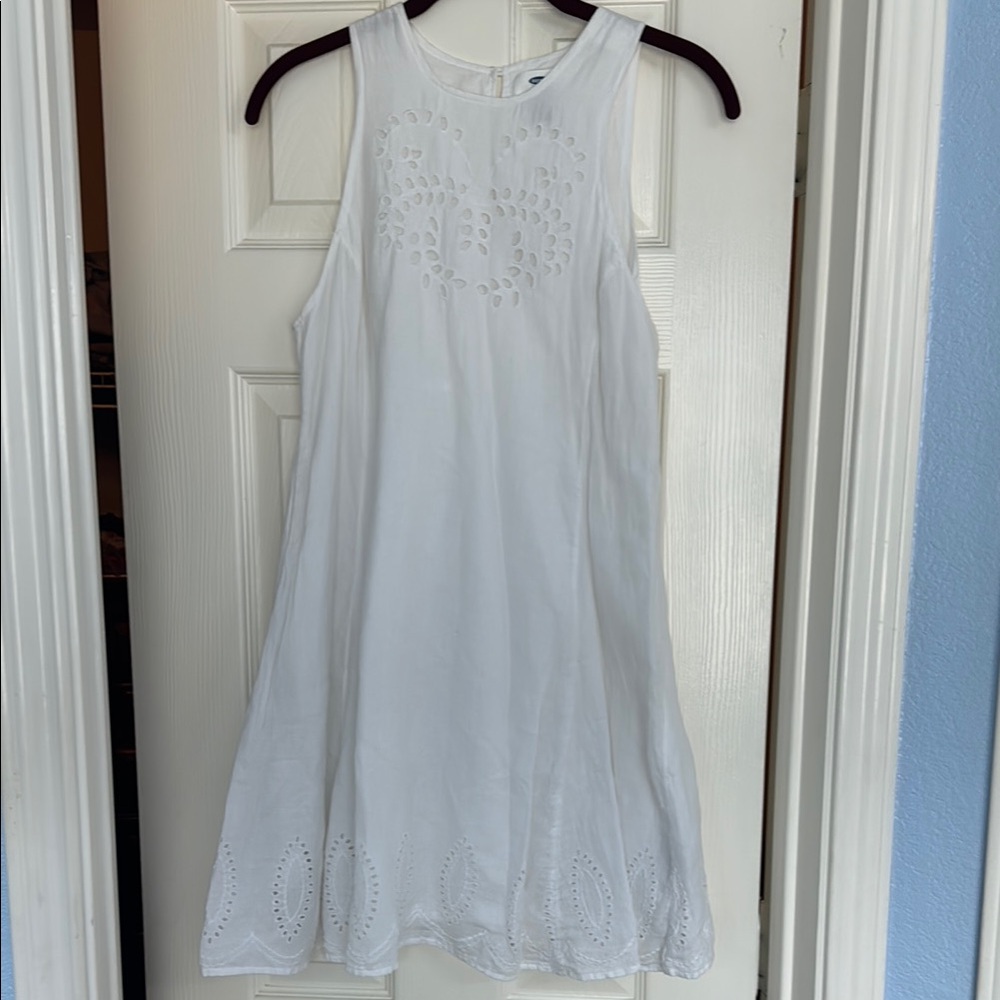 Old Navy White Sleeveless Eyelet Dress Size XS